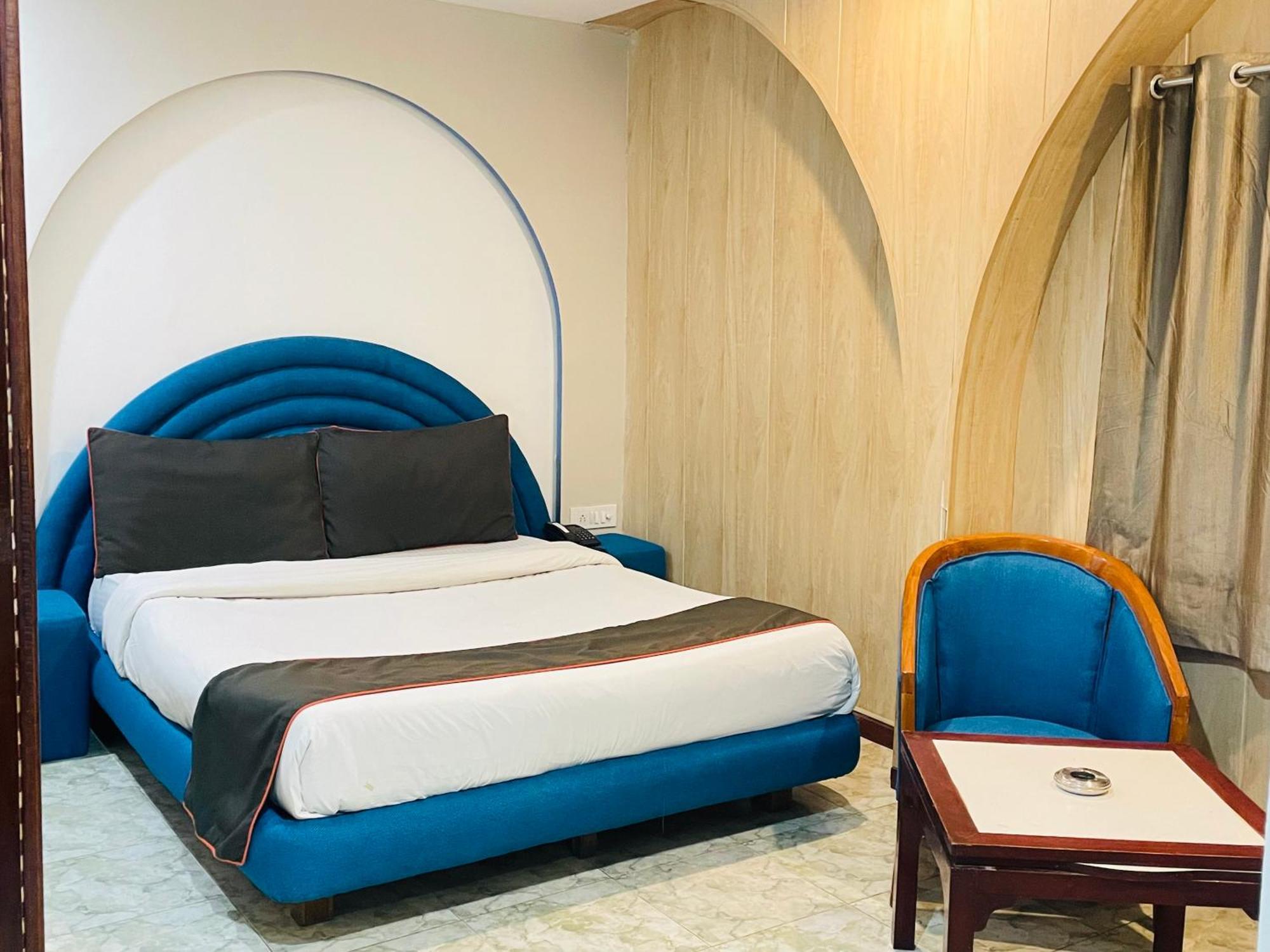 The Royal Presidency Inn Lucknow Extérieur photo